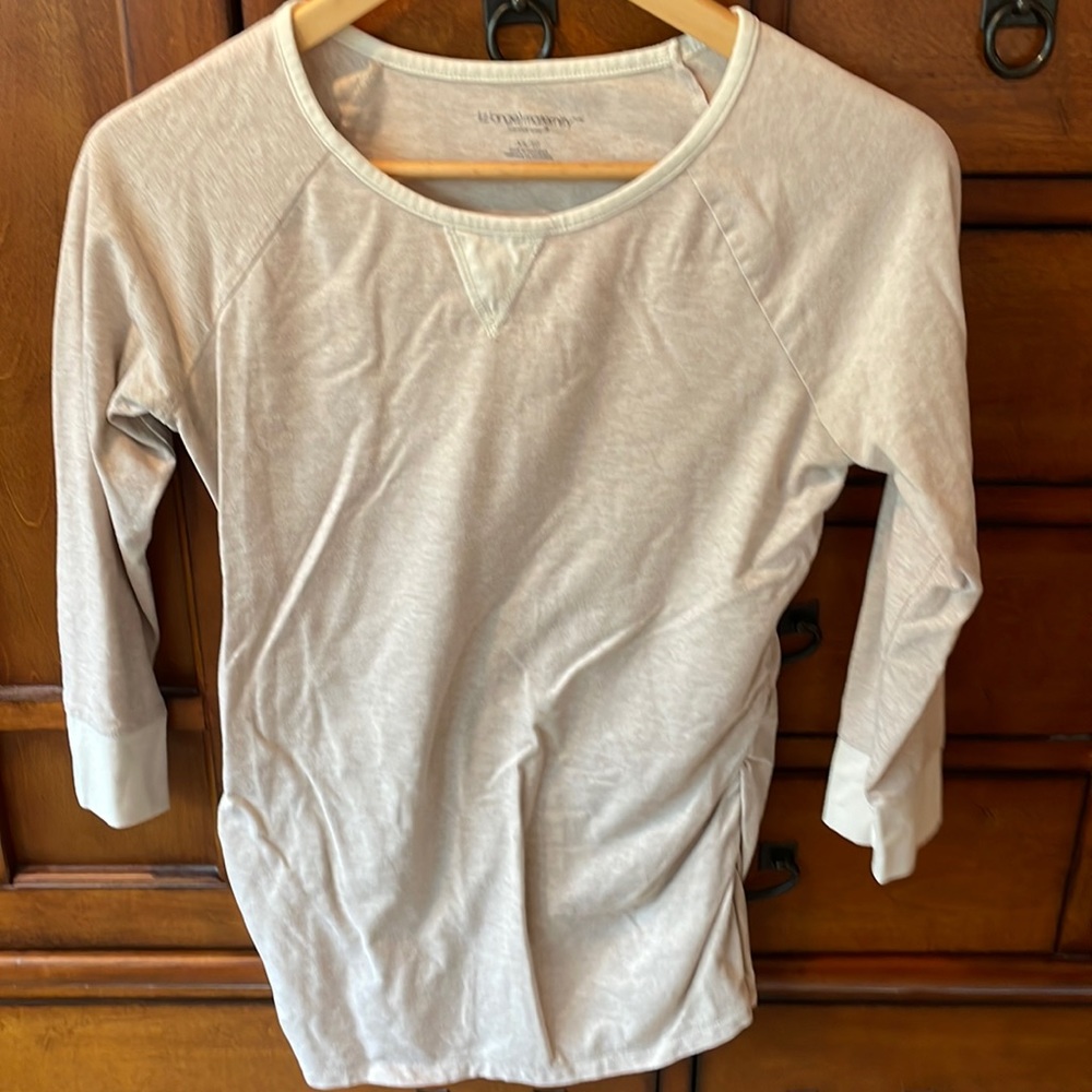 Liz Lange maternity for Target XS tan two toned baseball 3/4 sleeve CUTE